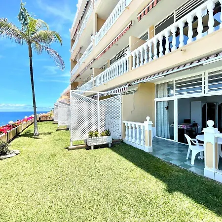Apartment Studio With Direct View Of The Atlantic, Heated Pool, Wifi, 250 Meters To The Beach Puerto de la Cruz (Tenerife)