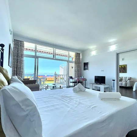 Studio With Direct View Of The Atlantic, Heated Pool, Wifi, 250 Meters To The Beach Apartment