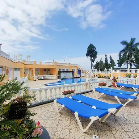 Studio With Direct View Of The Atlantic, Heated Pool, Wifi, 250 Meters To The Beach