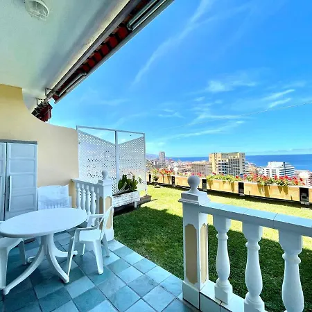 Studio With Direct View Of The Atlantic, Heated Pool, Wifi, 250 Meters To The Beach Apartment Puerto de la Cruz (Tenerife)