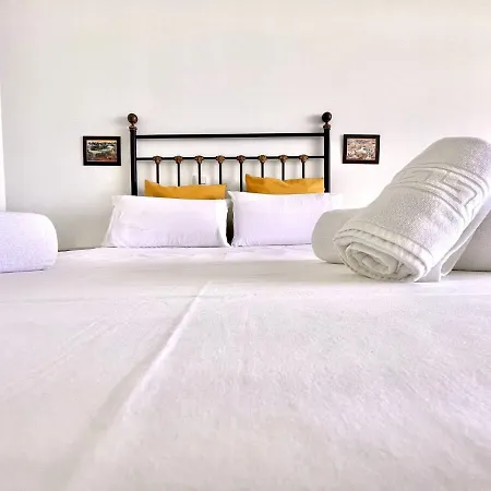 Studio With Direct View Of The Atlantic, Heated Pool, Wifi, 250 Meters To The Beach Puerto de la Cruz (Tenerife)